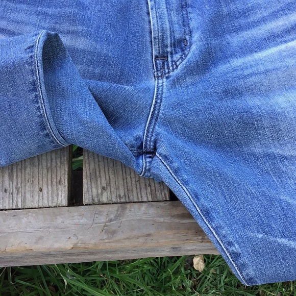 [SOLD] Ag The Graduate Tailored Leg Light Wash 36 - Picture 4 of 8